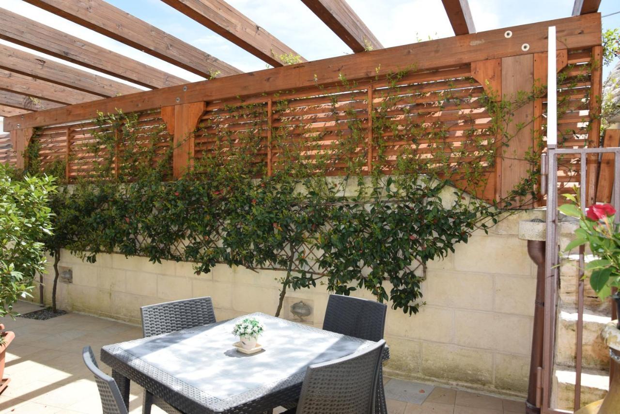 Bed and Breakfast Quei Trulli Divini Martina Franca Exterior foto